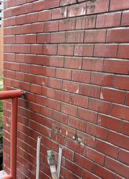 既設の給湯器を撤去