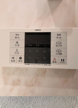 交換後の給湯器用浴室リモコン